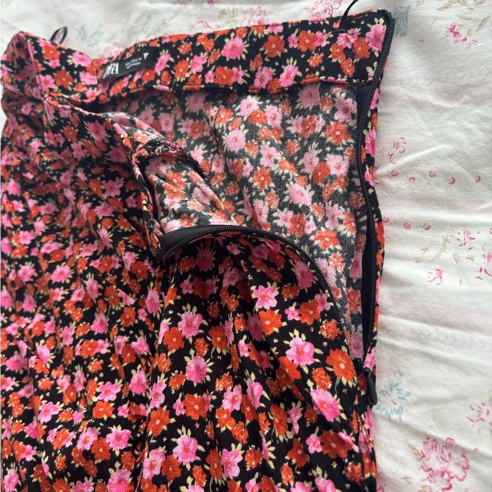 Zara Black Skirt with Pink and Red Floral Pattern
